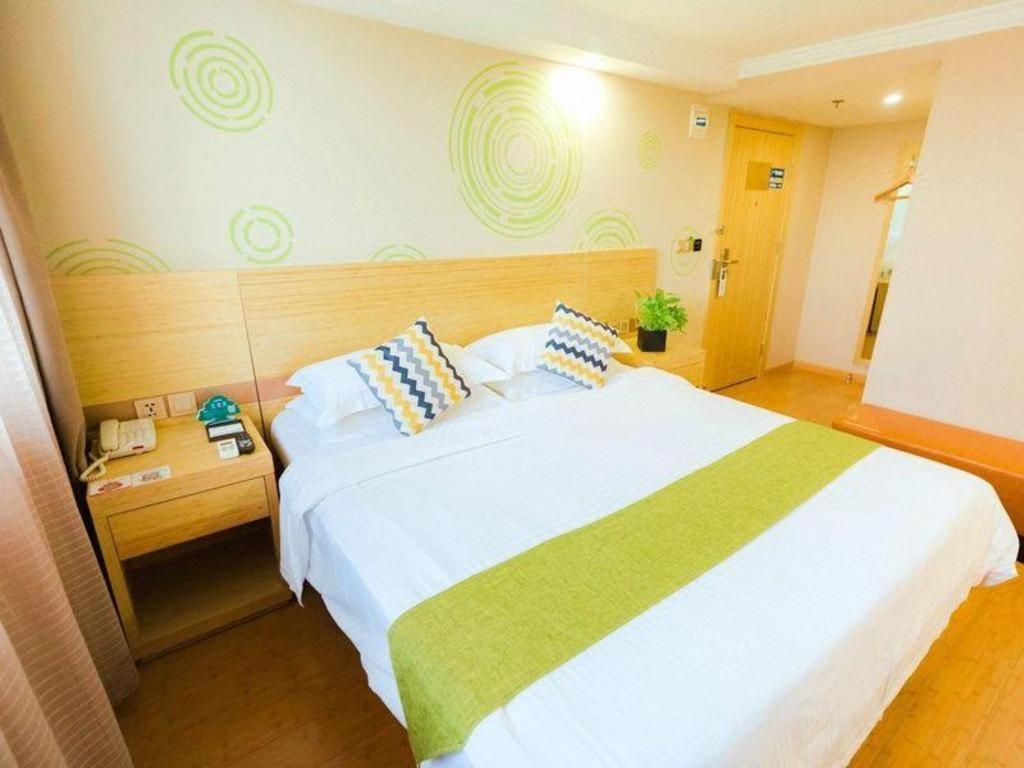 Greentree Guangxin Road Tongji Hospital Express Hotel Shanghai