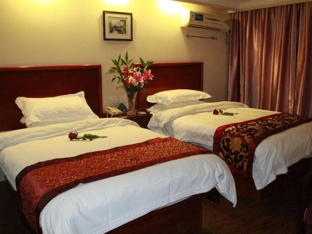 Hotel Greentree Guangxin Road Tongji Hospital Express 3*