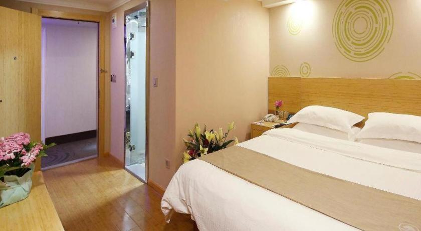 Hotel Greentree Guangxin Road Tongji Hospital Express 3*