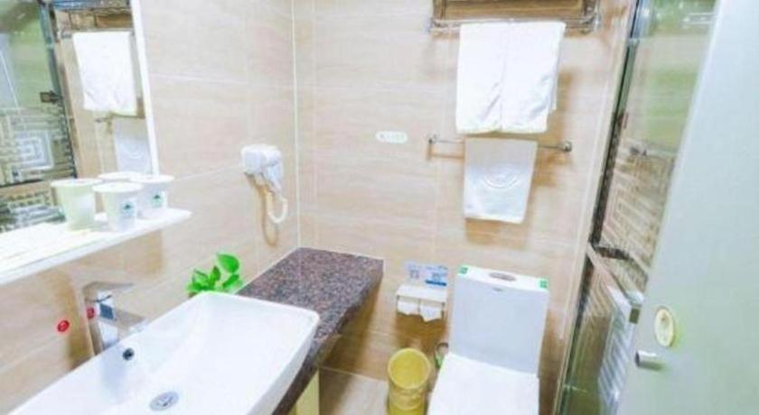 Greentree Guangxin Road Tongji Hospital Express Hotel