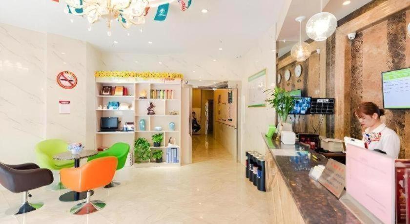 Greentree Guangxin Road Tongji Hospital Express Hotel Shanghai