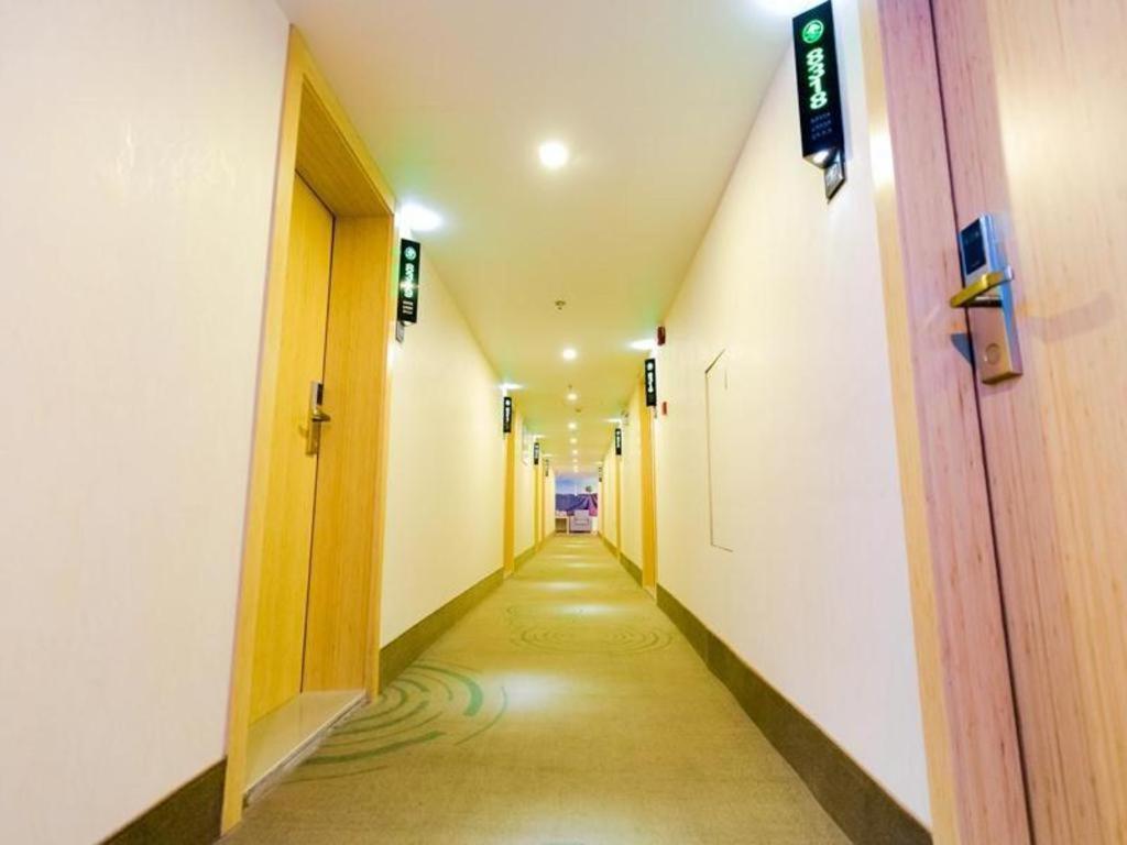 Greentree Guangxin Road Tongji Hospital Express 3*